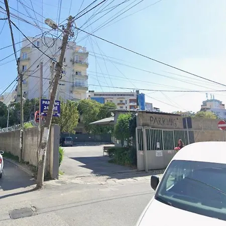 Tia Family Lelcaj Apartamento